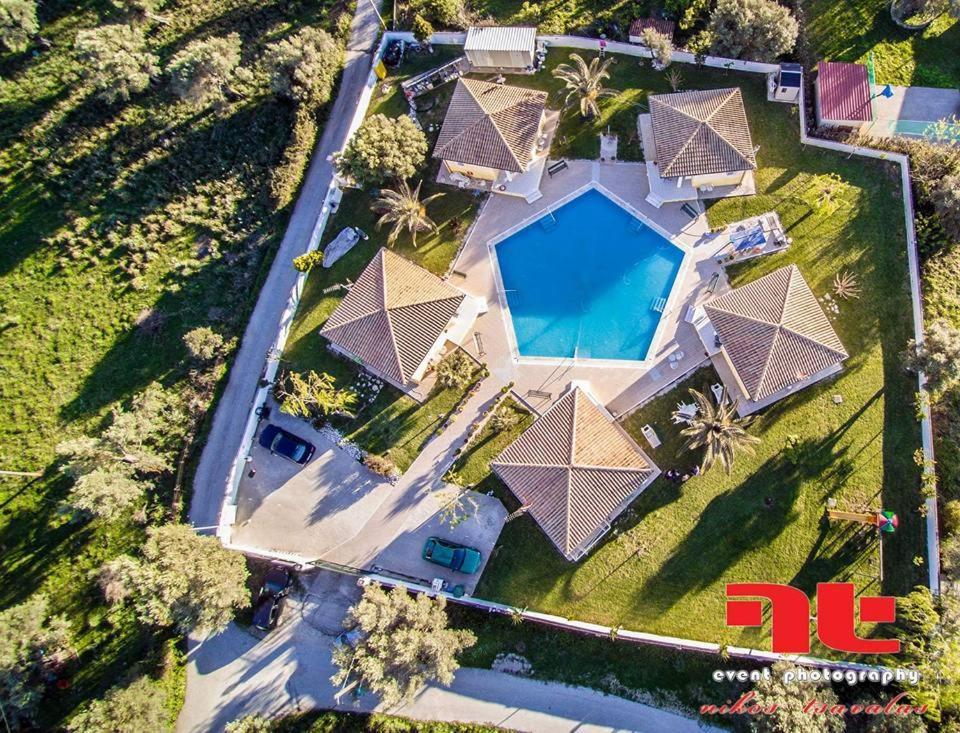 Iliaktida Studio-Villas Frínion Екстериор снимка