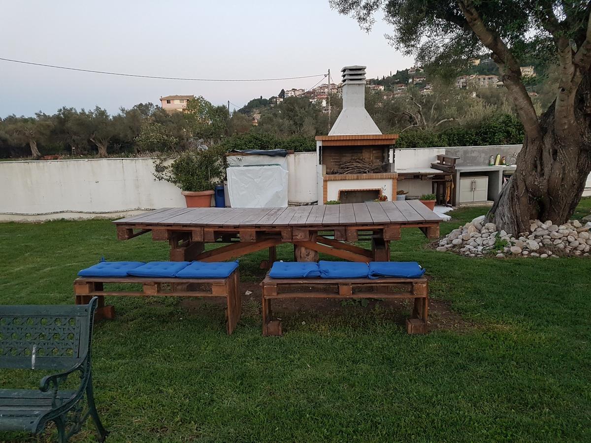 Iliaktida Studio-Villas Frínion Екстериор снимка